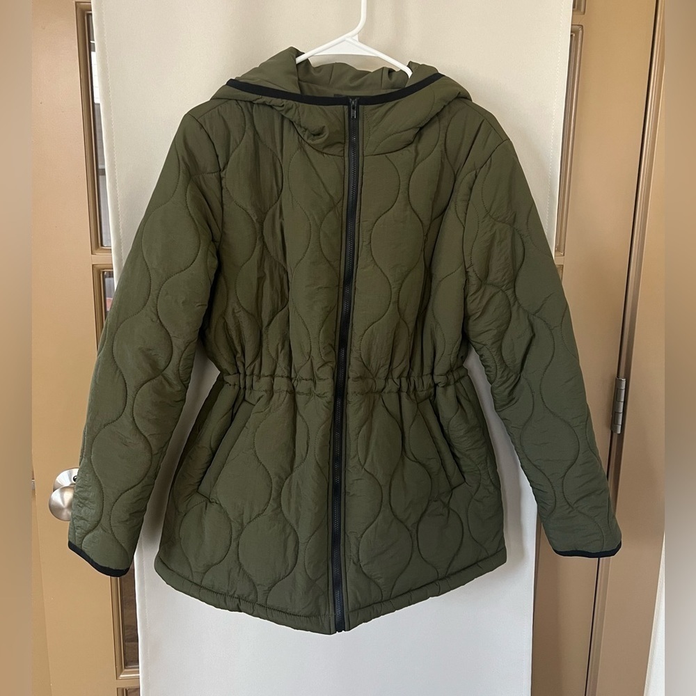 Shein Womens Medium Green Quilted Puffer Jacket
